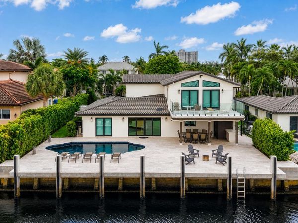 2447 SE 10th Street, Pompano Beach, FL 33062