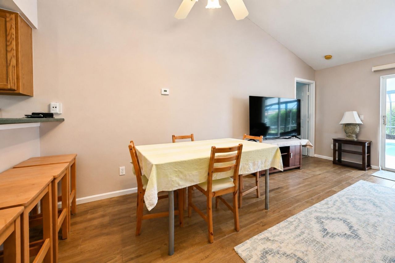 5951 NW Brenda Circle, Port Saint Lucie, FL 34986 Photo