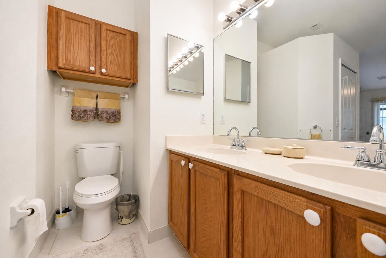 5951 NW Brenda Circle, Port Saint Lucie, FL 34986 Photo