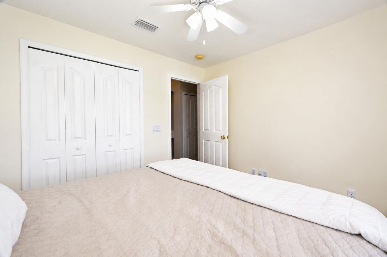 5951 NW Brenda Circle, Port Saint Lucie, FL 34986 Photo