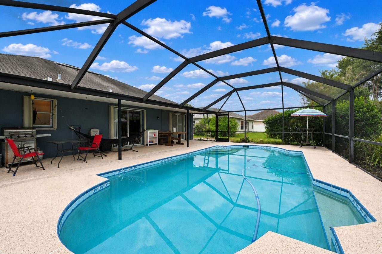 5951 NW Brenda Circle, Port Saint Lucie, FL 34986 Photo