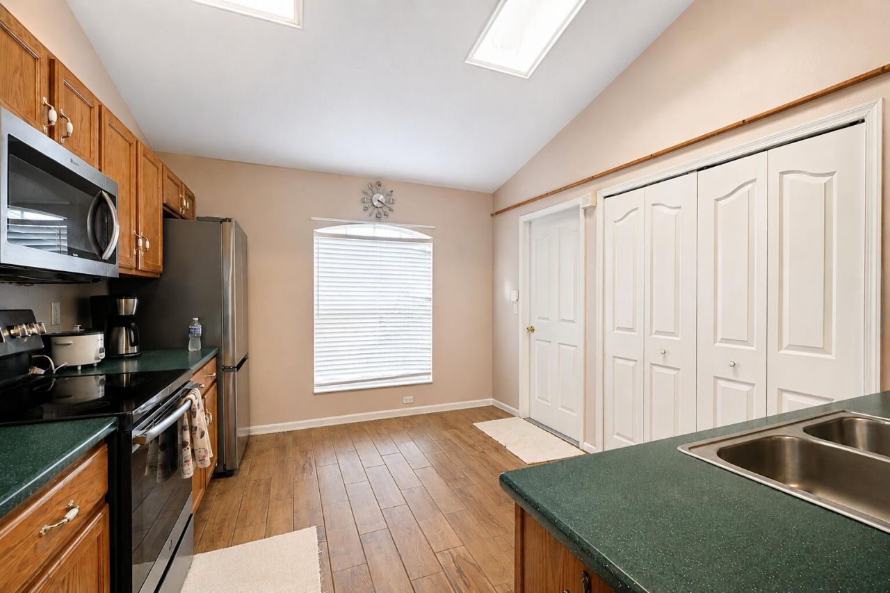 5951 NW Brenda Circle, Port Saint Lucie, FL 34986 Photo