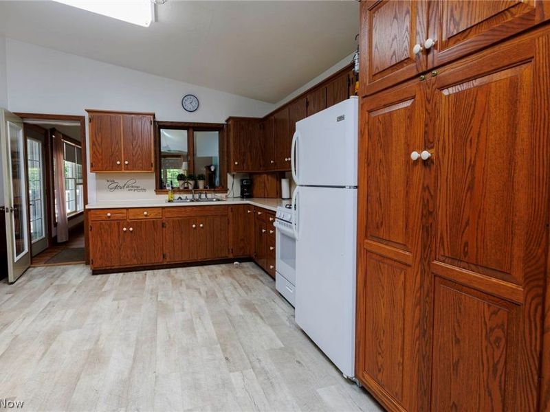 4734 Township Road 613, Fredericksburg, OH 44628 Photo 14