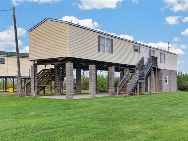 113 W SHIRLEY Road , Port Sulphur, LA 70083