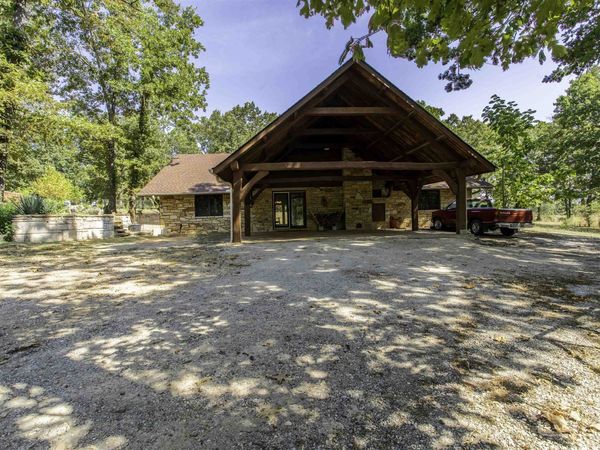 2616 Hwy 62/412, Highland, AR 72542