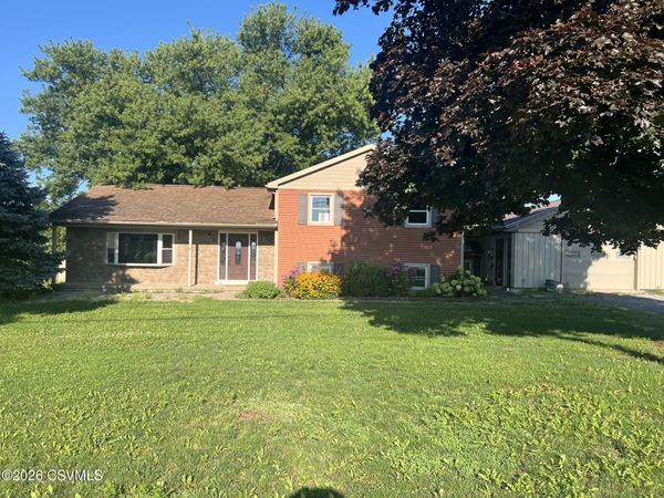 11765 PA-304 Route , Mifflinburg, PA 17844