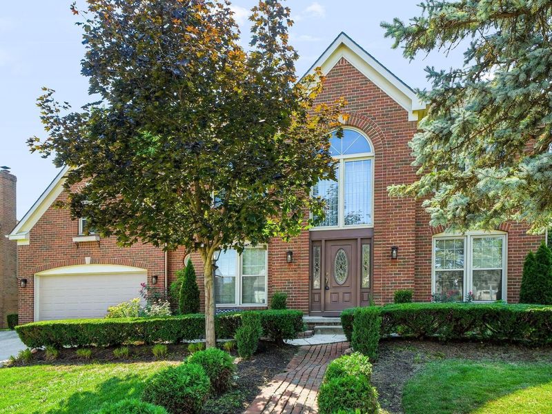 5097 Stonecroft Court, Hilliard, OH 43026 Photo 2