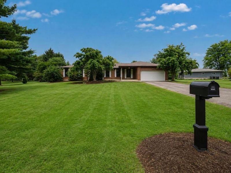 7094 Fayette Drive, West Jefferson, OH 43162 Photo 1