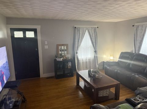 Main Photo