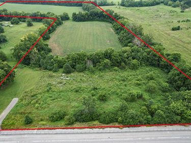 3797 Louisville Road, Salvisa, KY 40372