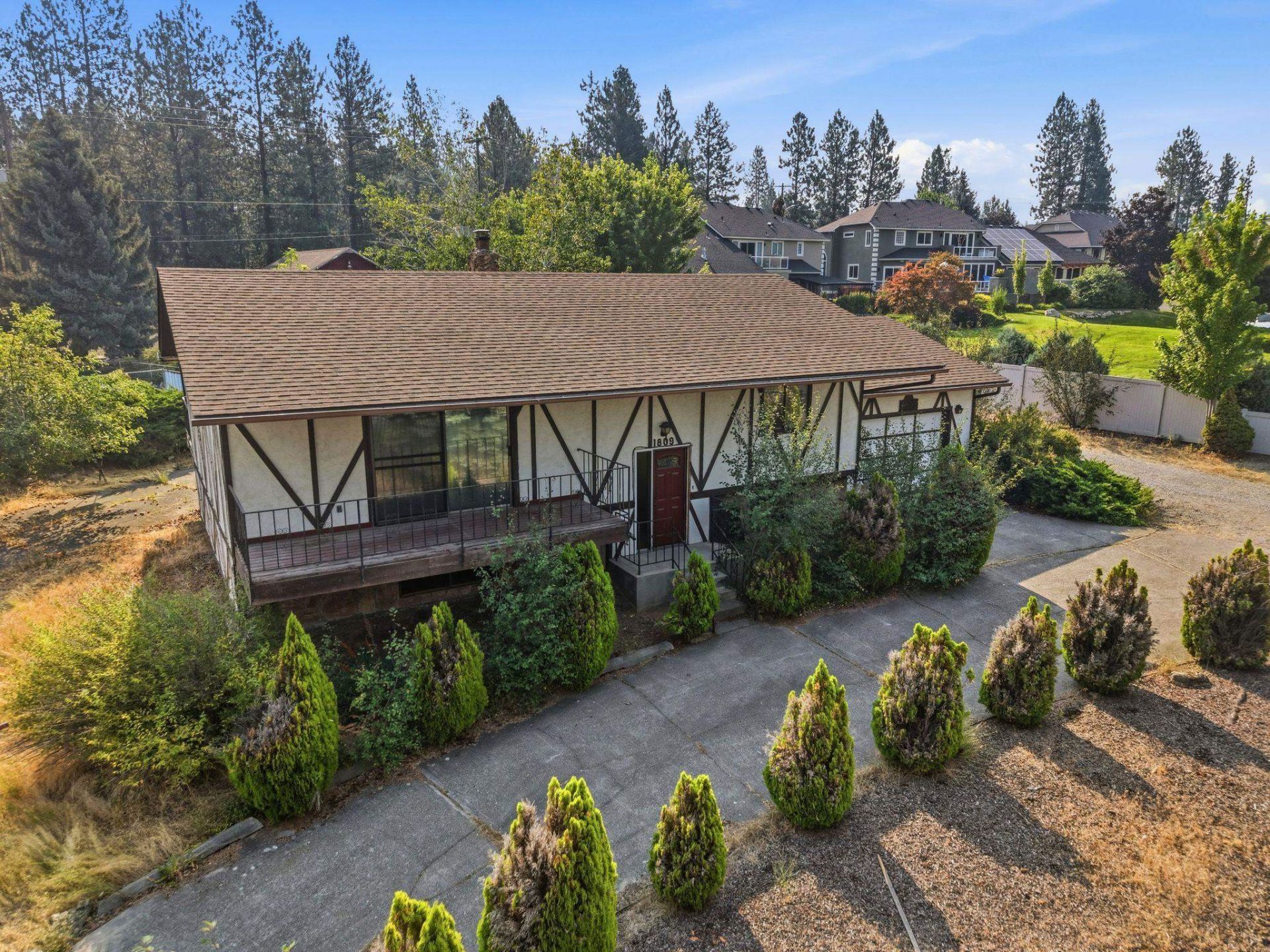 1809 S Carnahan Rd, Spokane, WA 99212 Main Photo