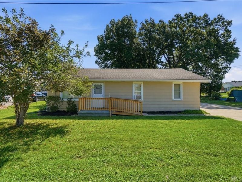 9344 Bruce Drive, Franklin, OH 45005 Photo 3