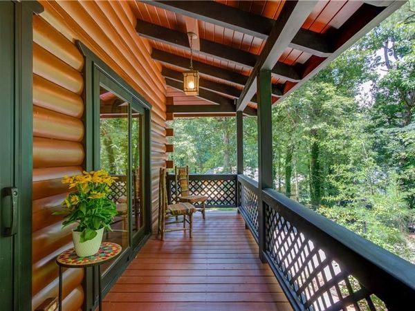 6893 Lakeside Place, Gainesville, GA 30506