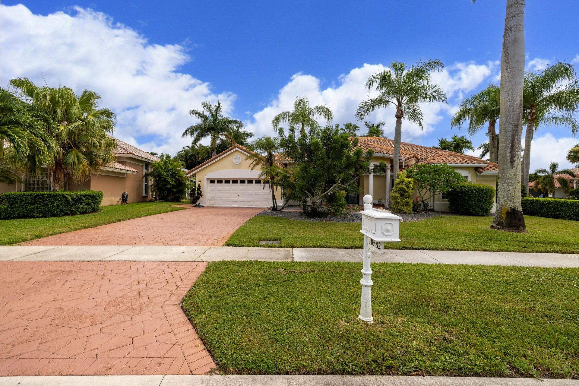 10582 Maple Chase Drive, Boca Raton, FL 33498 Photo