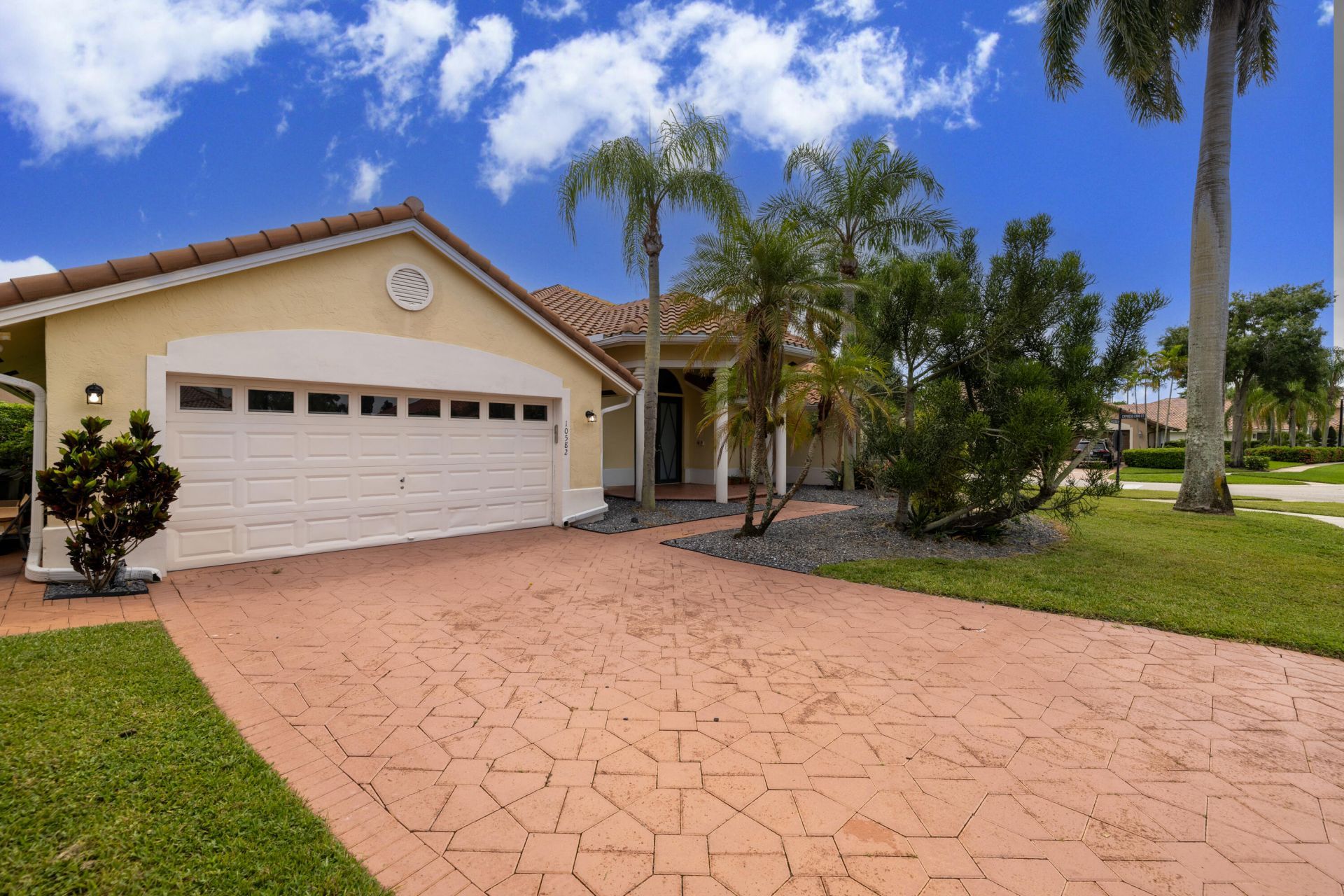 10582 Maple Chase Drive, Boca Raton, FL 33498 Photo
