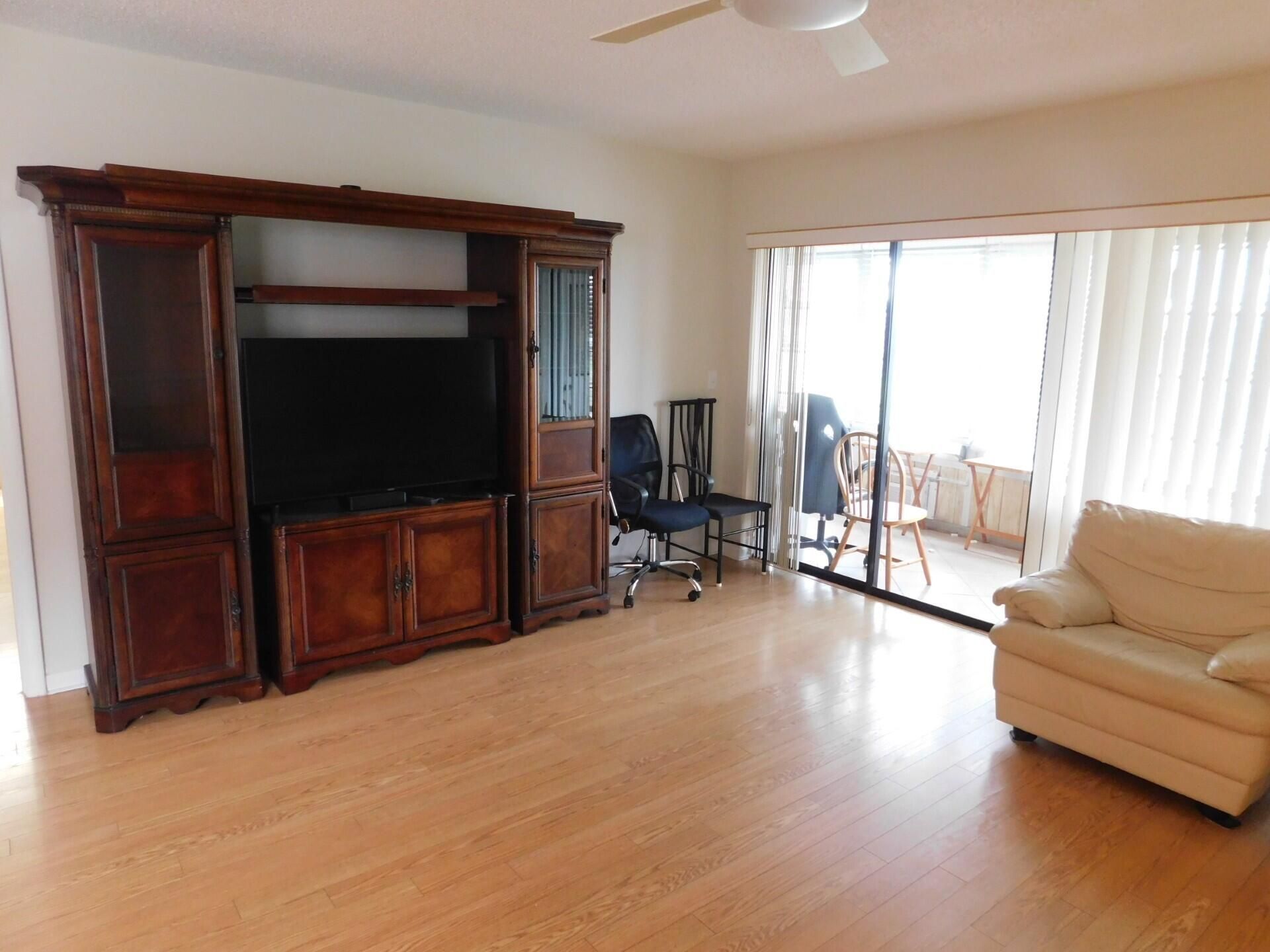 565 Piedmont L, Delray Beach, FL 33484 Photo