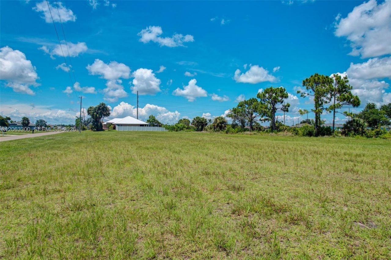 2625 NE 5th, Cape Coral, FL 33909 Photo