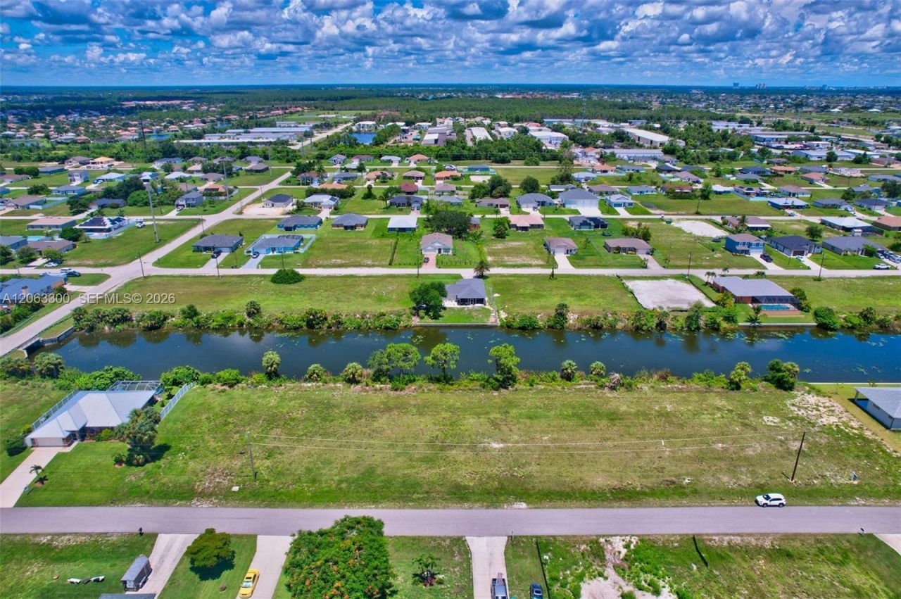 2625 NE 5th, Cape Coral, FL 33909 Photo