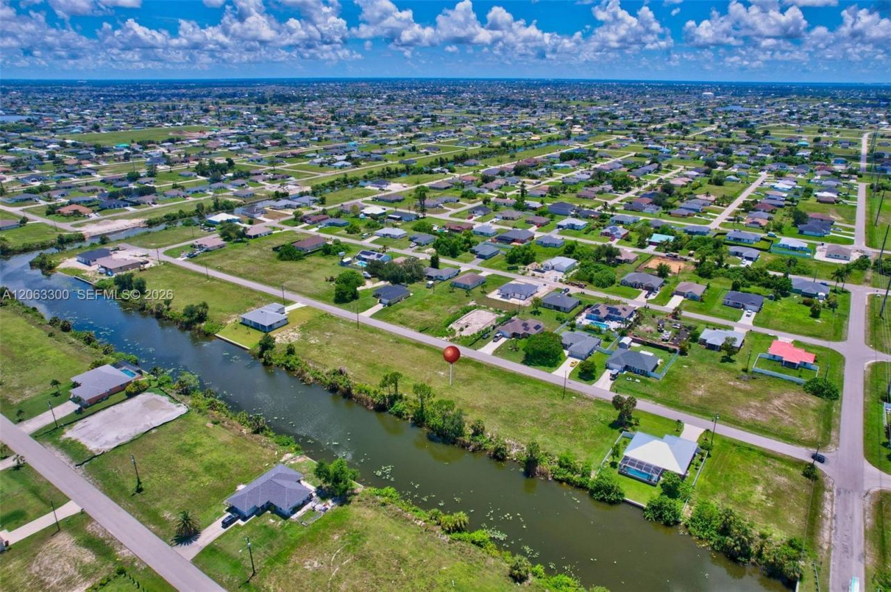 2625 NE 5th, Cape Coral, FL 33909 Photo