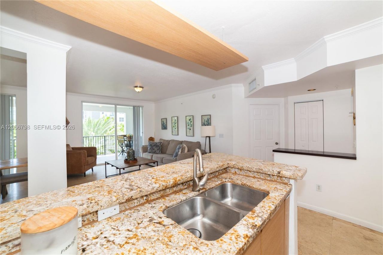 17100 N Bay Rd , Unit 1501, Sunny Isles Beach, FL 33160 Photo