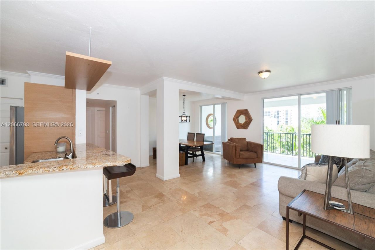 17100 N Bay Rd , Unit 1501, Sunny Isles Beach, FL 33160 Photo