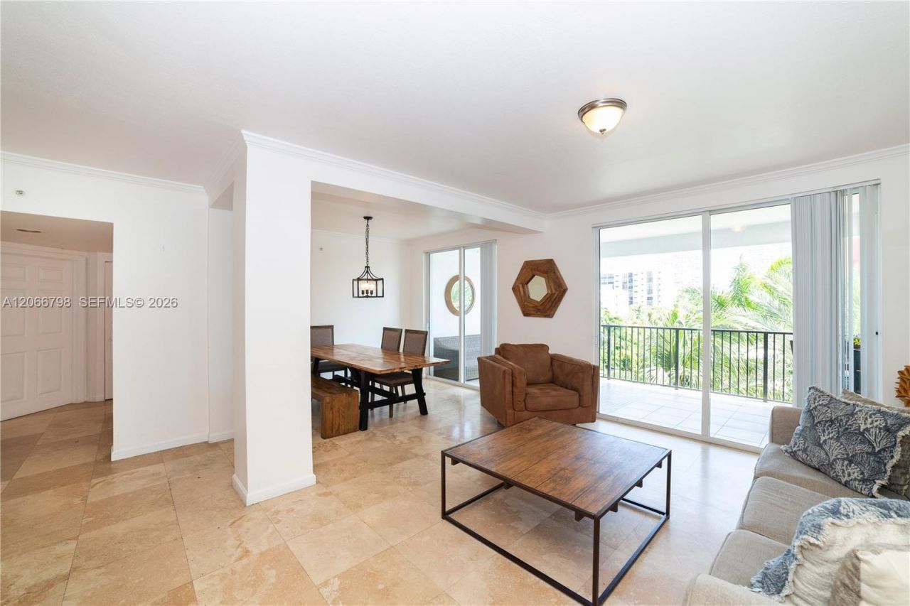 17100 N Bay Rd , Unit 1501, Sunny Isles Beach, FL 33160 Photo