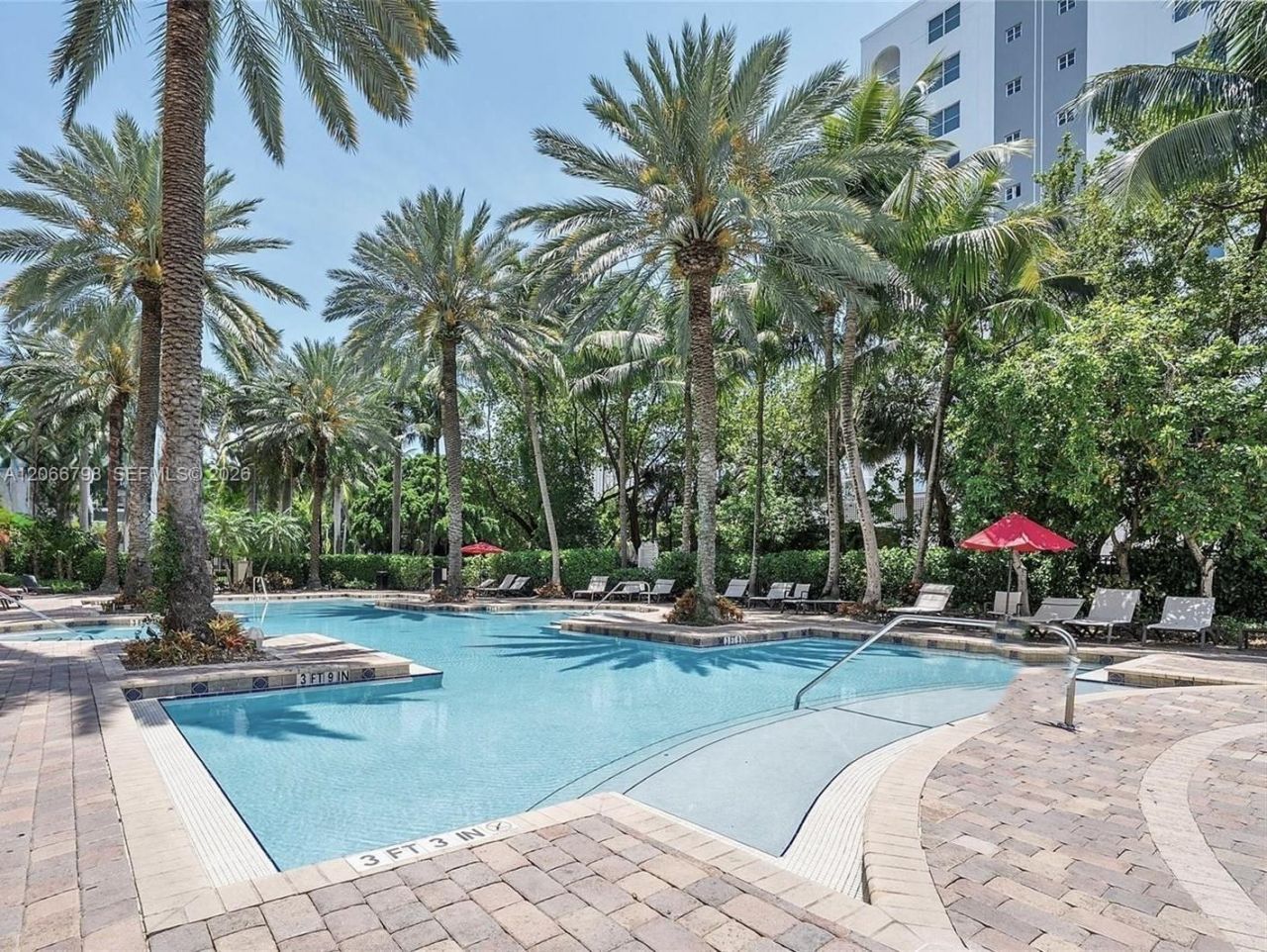 17100 N Bay Rd , Unit 1501, Sunny Isles Beach, FL 33160 Photo