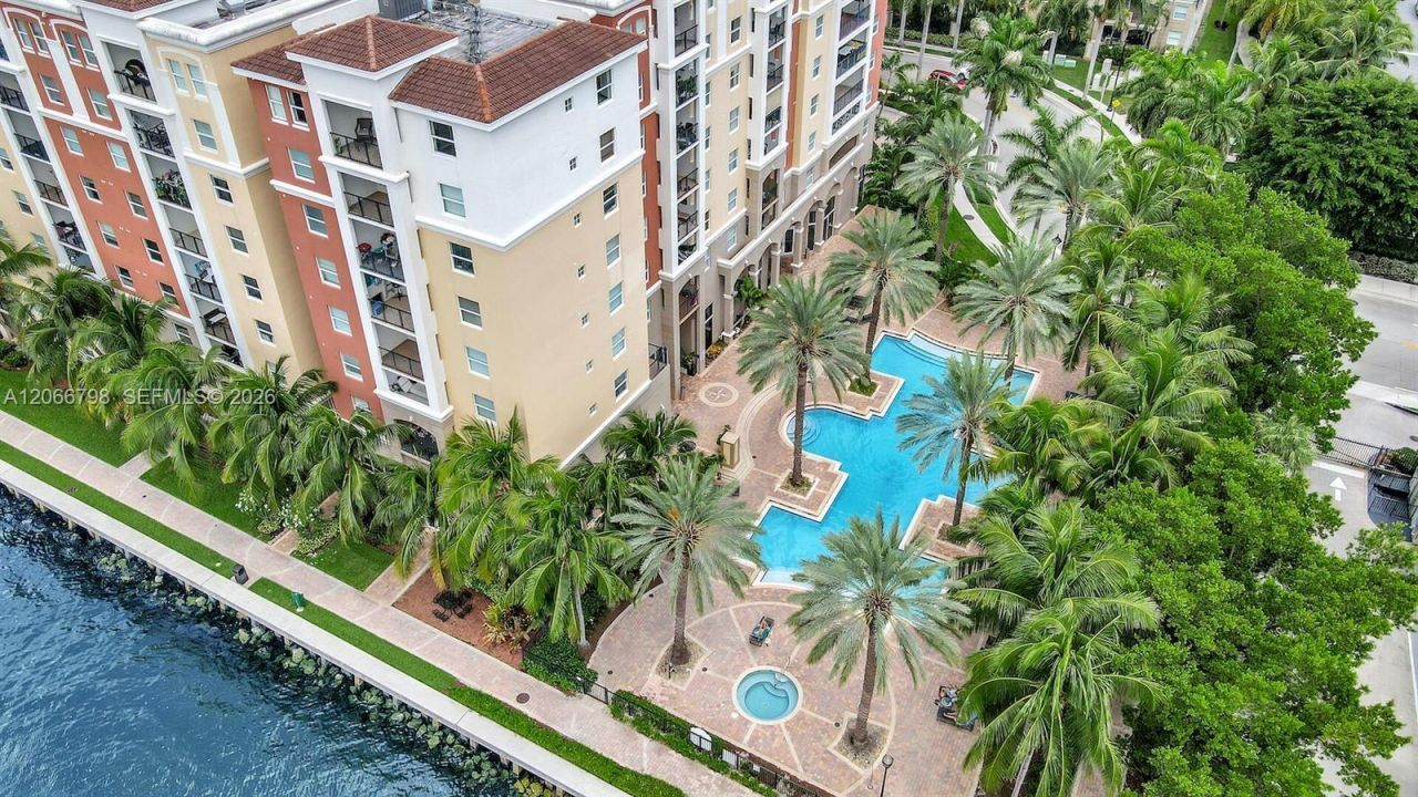 17100 N Bay Rd , Unit 1501, Sunny Isles Beach, FL 33160 Photo