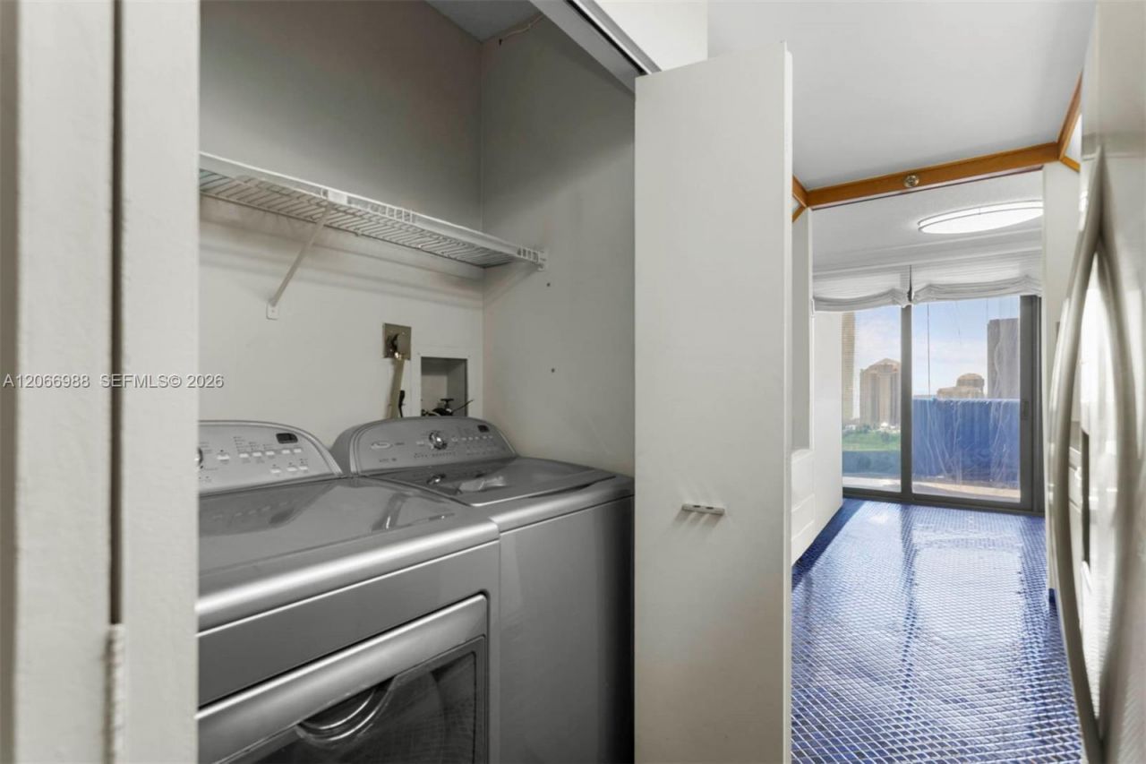 19667 Turnberry Way, Unit 27-B, Aventura, FL 33180 Photo