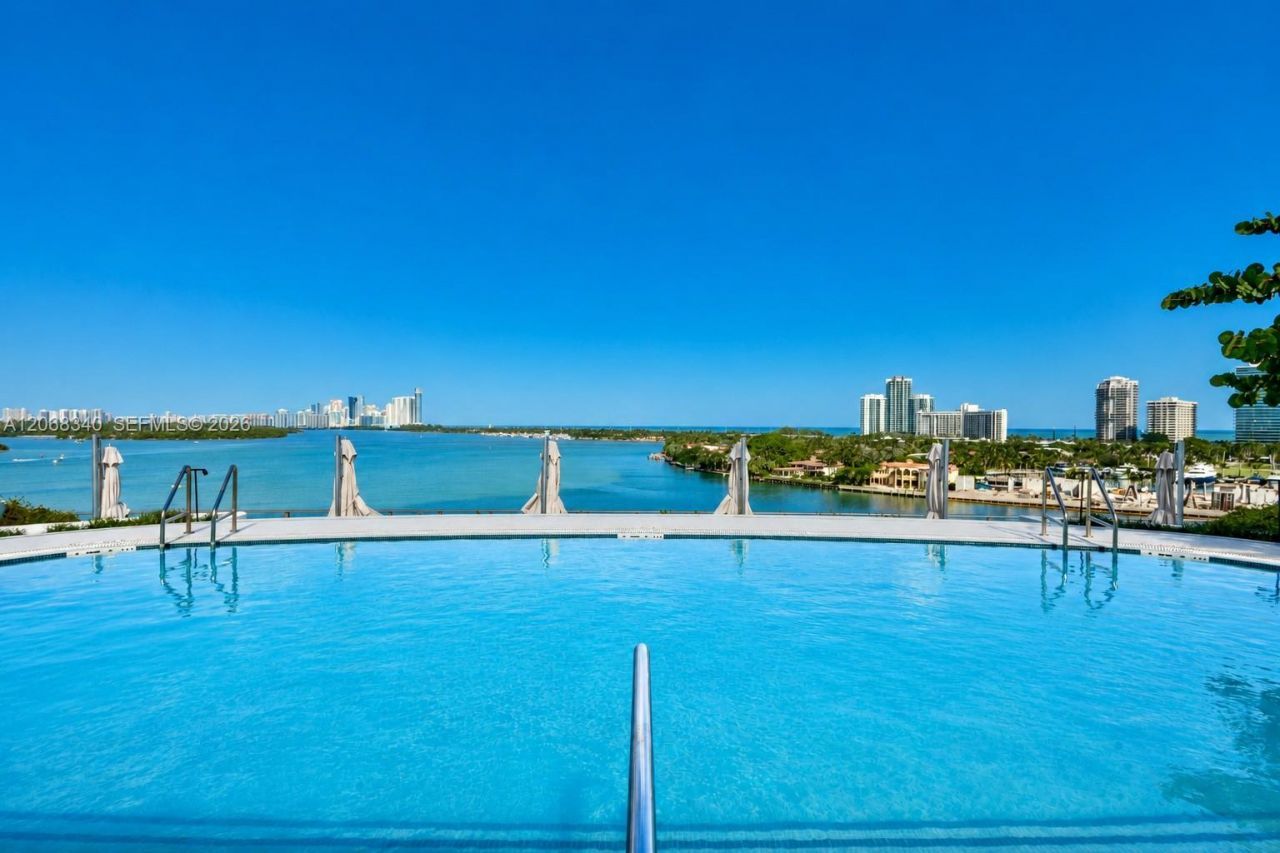 1135 103rd St, Unit PH2, Bay Harbor Islands, FL 33154 Photo