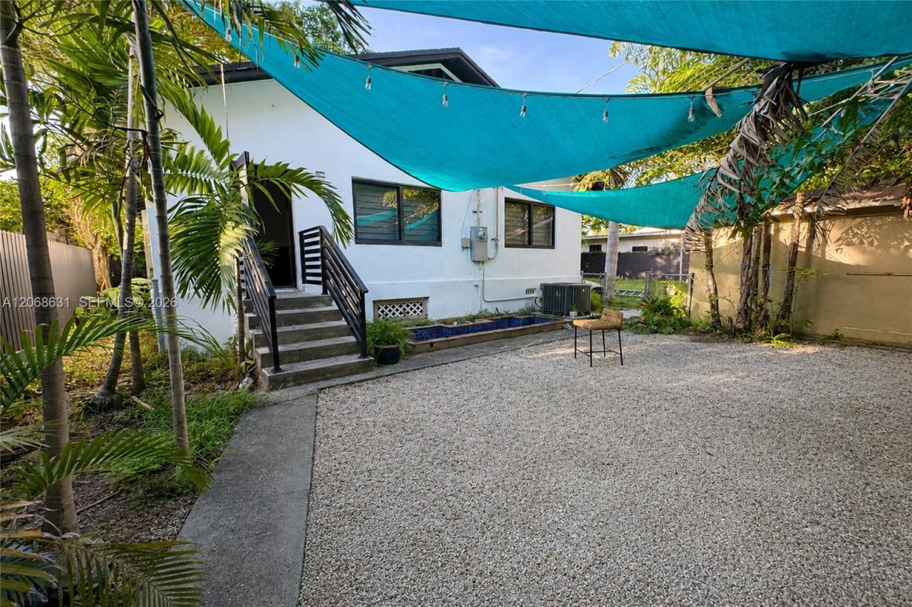68 NW 47th St , Miami, FL 33127 Photo