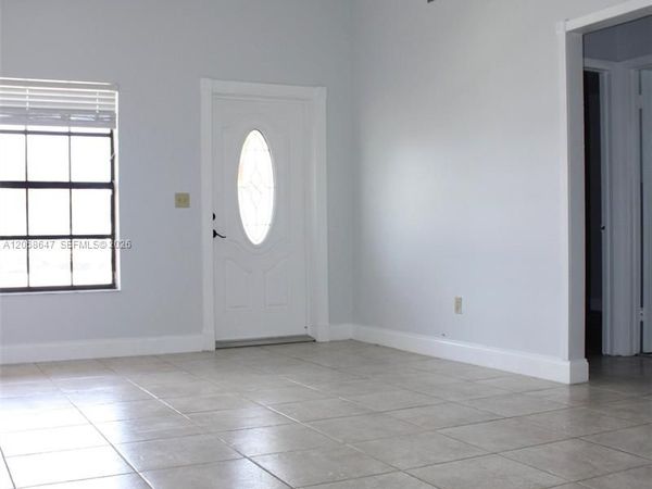 2728 W 74th St, Unit 2728, Hialeah, FL 33016