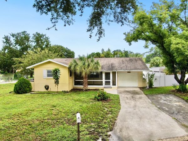 5233 52ND WAY N, ST PETERSBURG, FL 33709