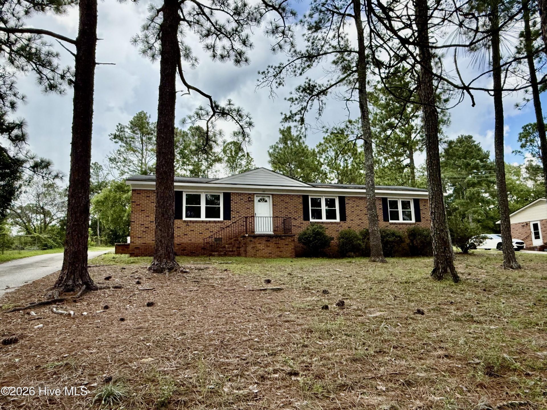 103 Betty Brooks Boulevard, Hamlet, NC 28345 Main Photo