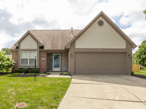 13817 Wabash Drive, Fishers, IN 46038