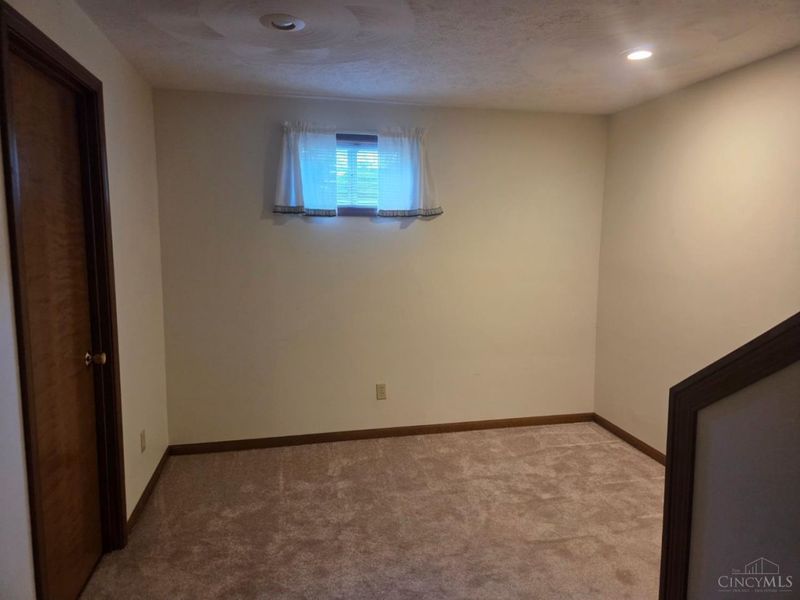 918 Willow Bend, Wilmington, OH 45177 Photo 32