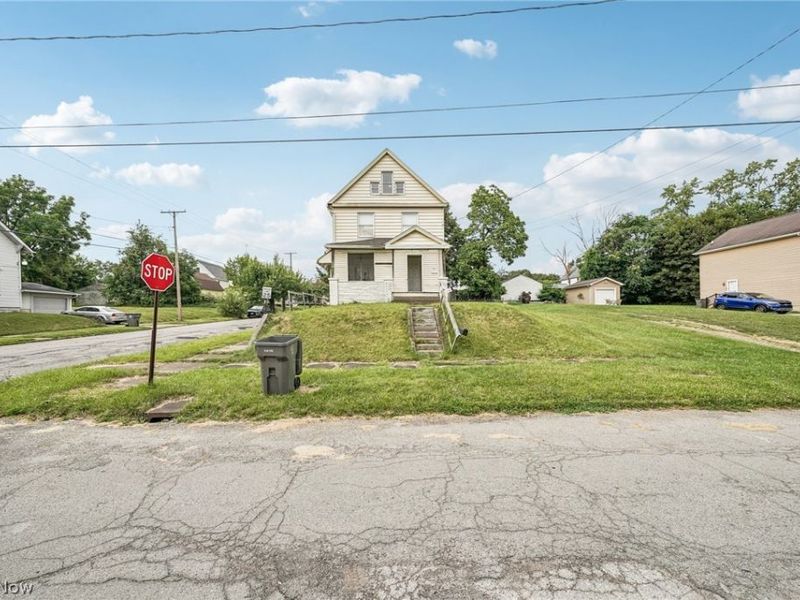640 Broadway Avenue, Youngstown, OH 44510 Photo 3