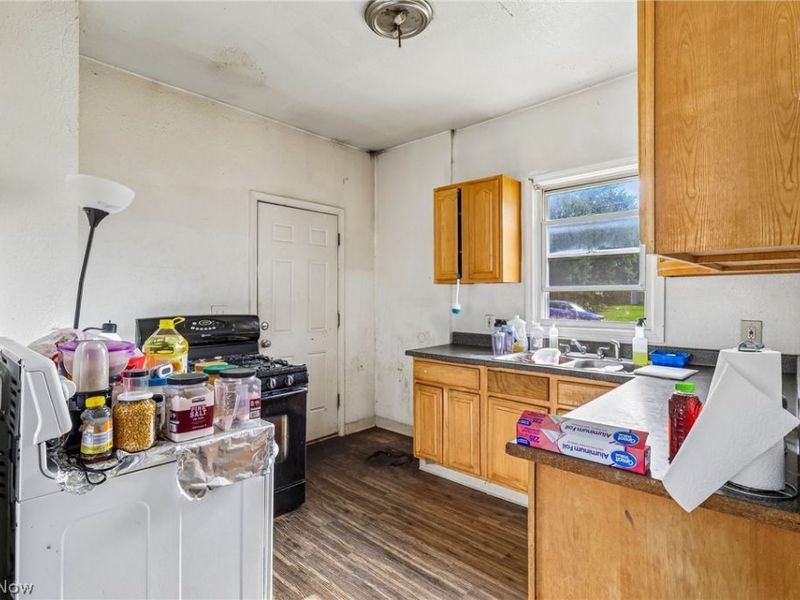 640 Broadway Avenue, Youngstown, OH 44510 Photo 9