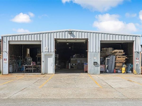 508 HOMEWOOD Place , Westwego, LA 70094