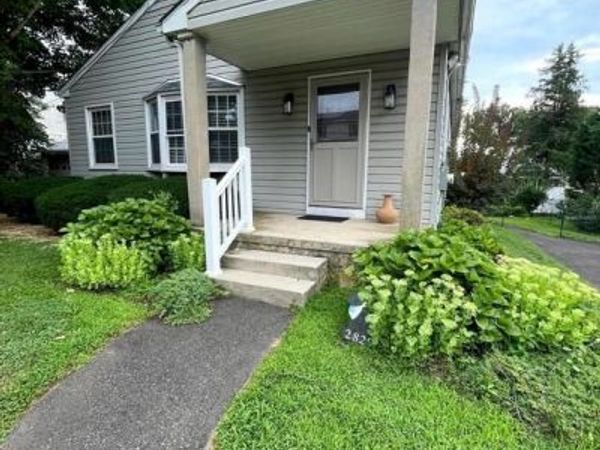 2829 JENKINTOWN ROAD, GLENSIDE, PA 19038