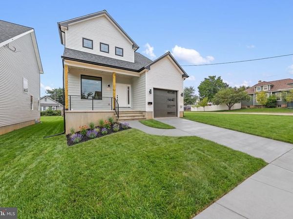 197 WEBER AVENUE, EWING TWP, NJ 08638