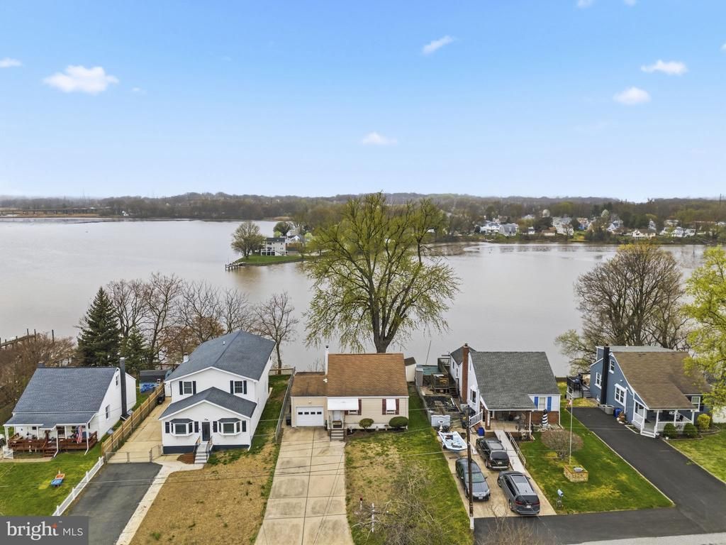 54 WAGNERS LANE, ESSEX, MD 21221