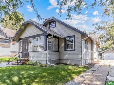 3046 Arcadia Avenue, Omaha, NE 68111
