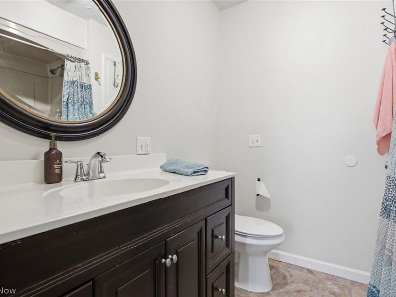 2287 W 42nd Street, Cleveland, OH 44113 Photo 14