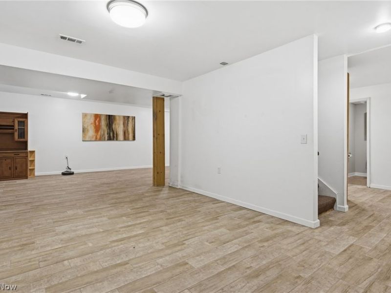 2287 W 42nd Street, Cleveland, OH 44113 Photo 26