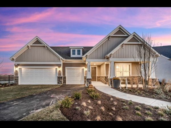 3276 Mallory Creek Lane , Aurora, IL 60503