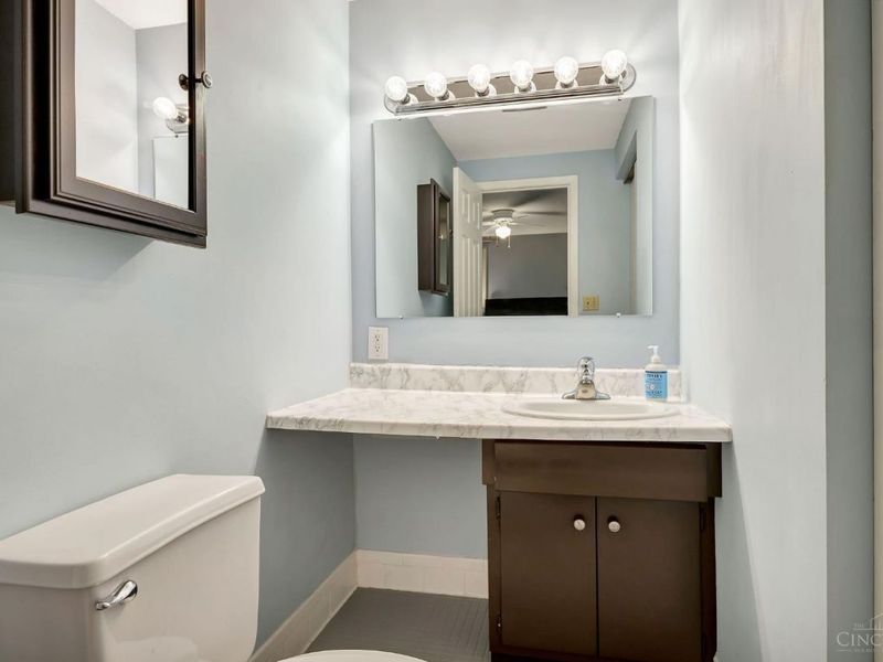 7365 W Chester Road, West Chester, OH 45069 Photo 30