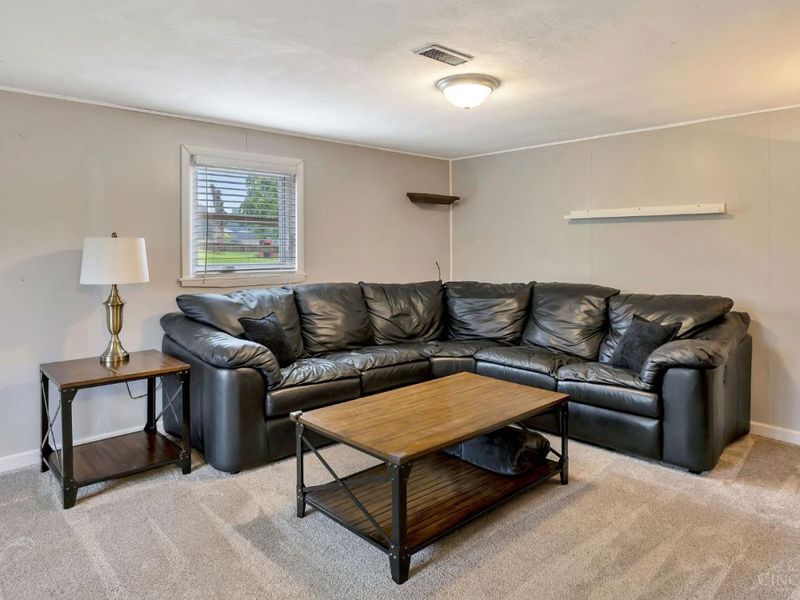 7365 W Chester Road, West Chester, OH 45069 Photo 36