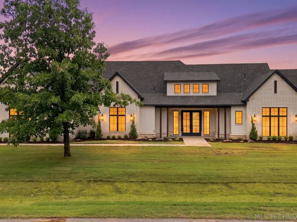21822 E 138th Street S, Broken Arrow, OK 74014