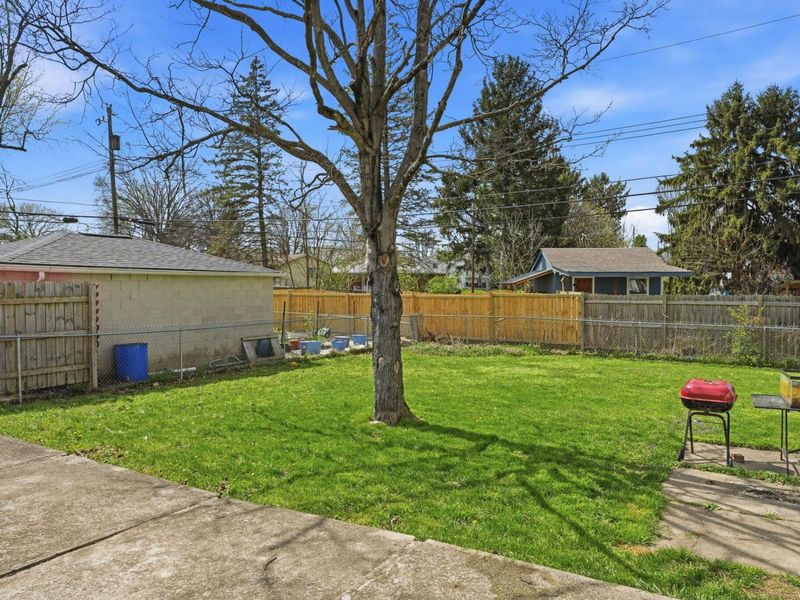 6525 Devonhill Road, Columbus, OH 43229 Photo 20